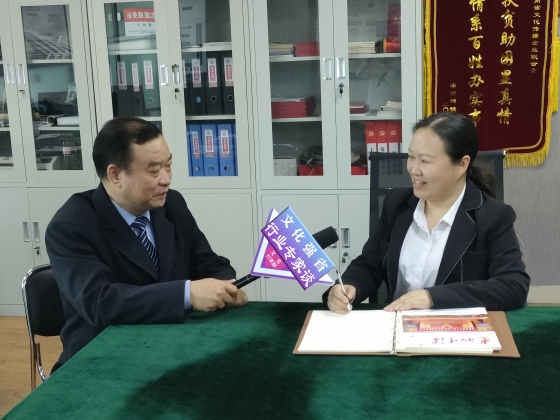 打造文化与经济相互融合大市场实现文化强省